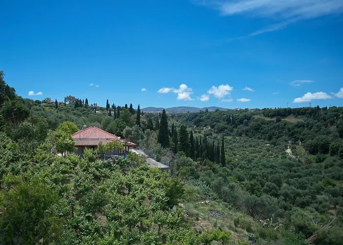 Guesthouse Agia Triada